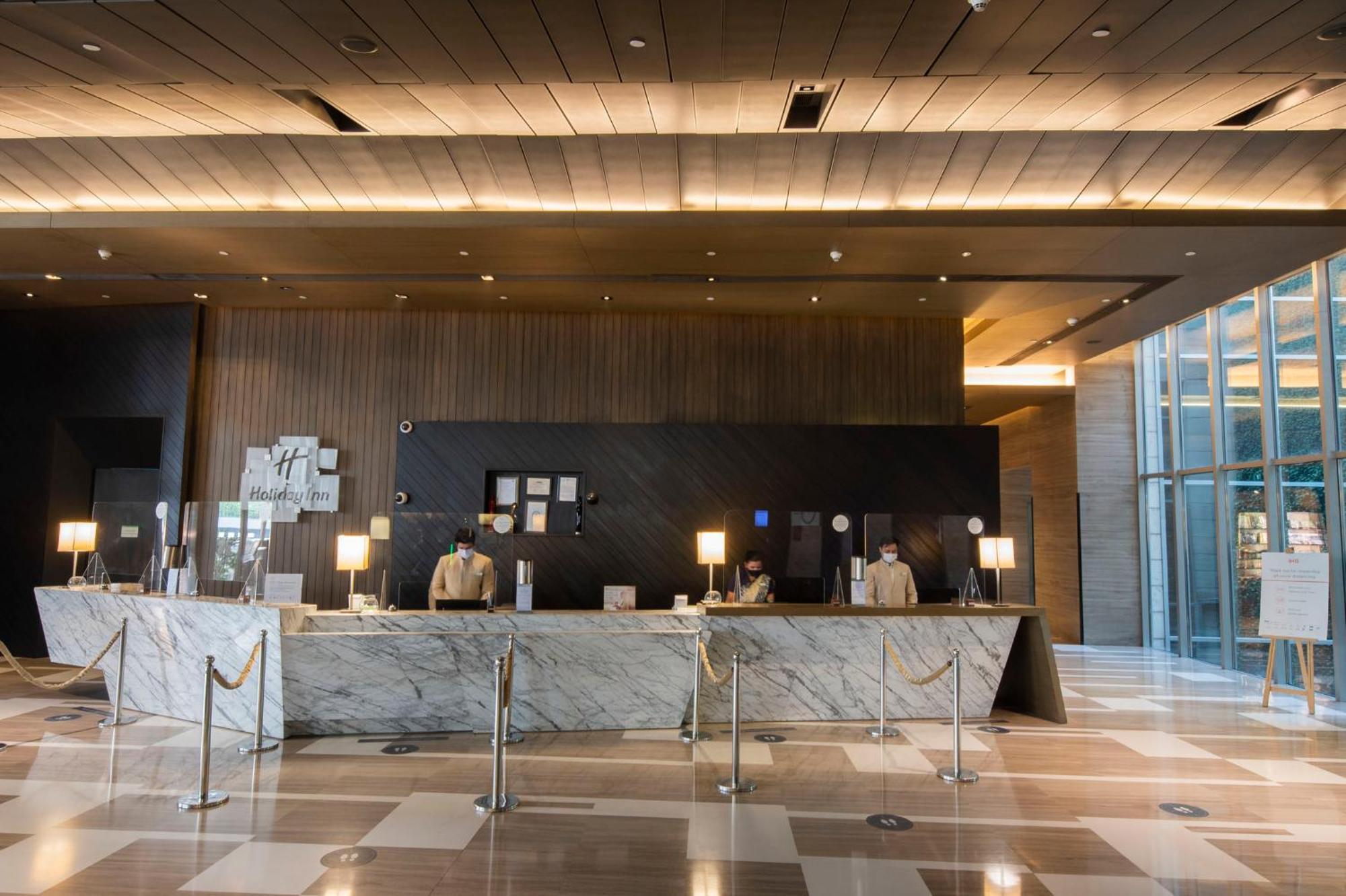 Holiday Inn New Delhi Aerocity By Ihg Exterior foto The lobby of the hotel